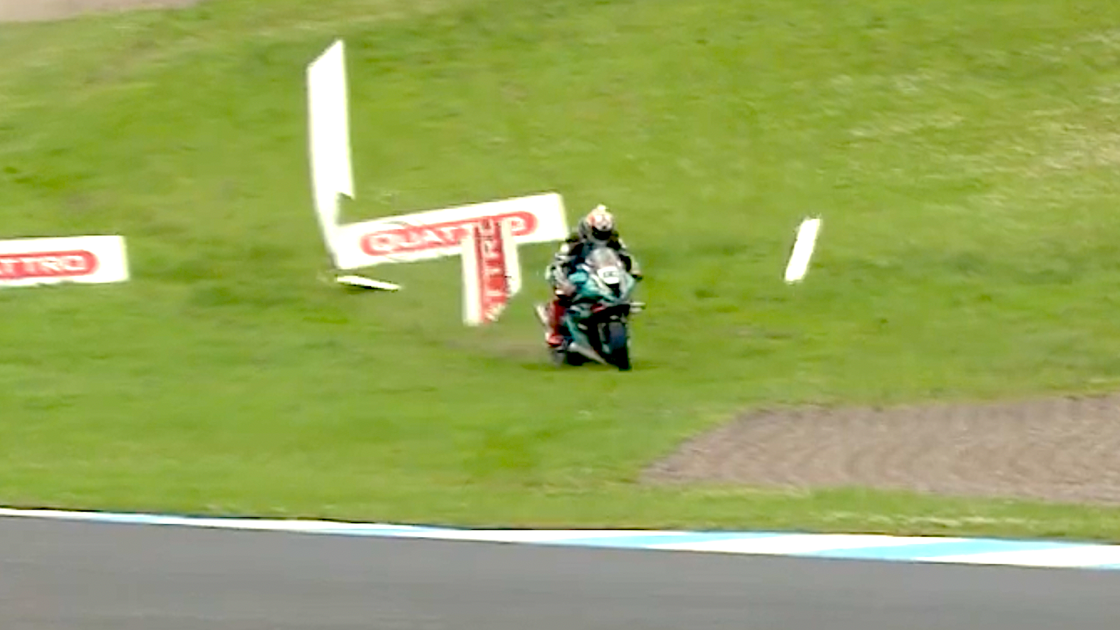 Peter Hickman - FHO Racing BMW.png